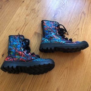 Palladium Women’s combat boots